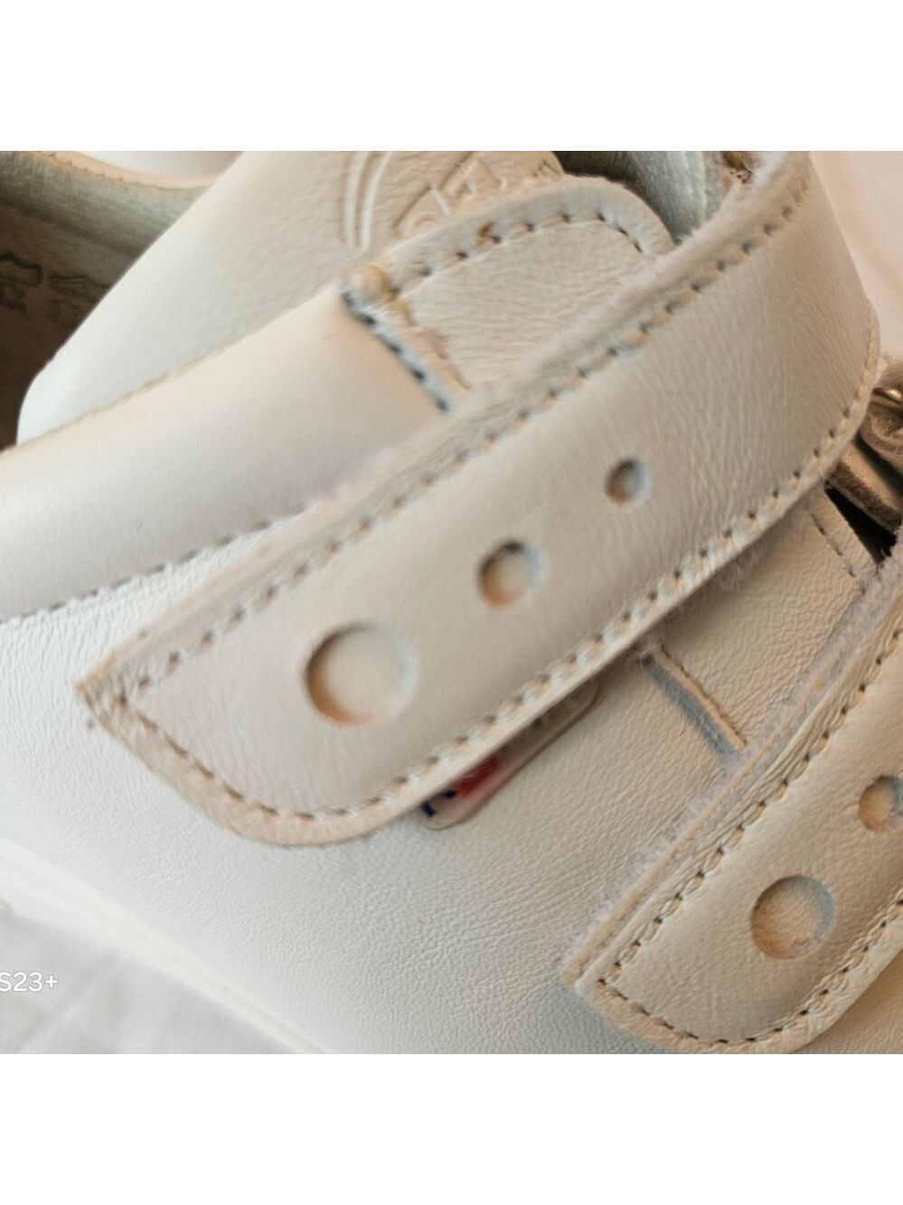 Rohdes White Leather Velcro Strap Sneakers, Size 7.5, NWOT, Some Marks Vintage - Picture 8 of 11